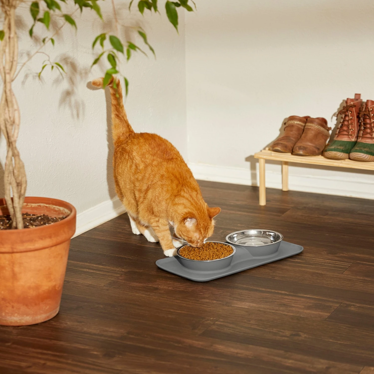 Frisco Heavy Duty Non-Skid Silicone Diner 7 Frisco Heavy Duty Non-Skid Silicone Diner - Image 7