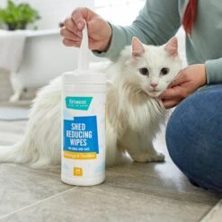 Frisco Shed Reducing Waterless Grooming Wipes For Dogs & Cats, 50 Count -Frisco Sales Store 222173 PT2. AC SS1800 V1602835891