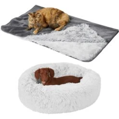 Frisco Eyelash Cat & Dog Bolster Bed & Frisco Eyelash Cat & Dog Blanket