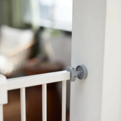 Frisco Wood & Metal Extra Tall Auto-close Dog Gate -Frisco Sales Store 353470 PT5. AC SS1800 V1657747285