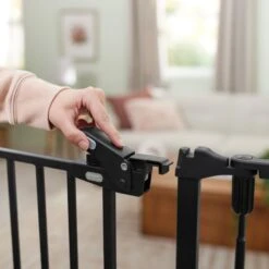 Frisco Steel 3-Panel Configurable Gate, 41-in Height 12 Frisco Steel 3-Panel Configurable Gate, 41-in Height -Frisco Sales Store 361648 PT6. AC SS1800 V1659972928